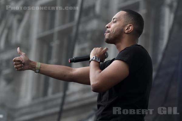 DISIZ - 2012-07-19 - PARIS - Parvis de l'Hotel de Ville - 